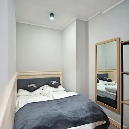 Everysky - Prusa 2a - Przyziemie 卡尔帕奇