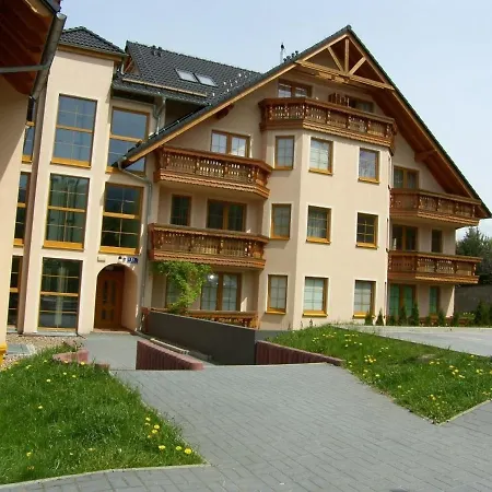 Everysky - Prusa 2a - Przyziemie アパート *